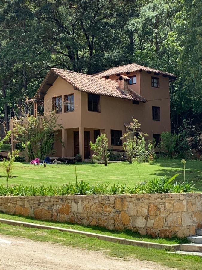 Cortijo La Casona & Bungalow Al Pie De La Montana Сан-Крістобаль-де-лас-Касас Екстер'єр фото