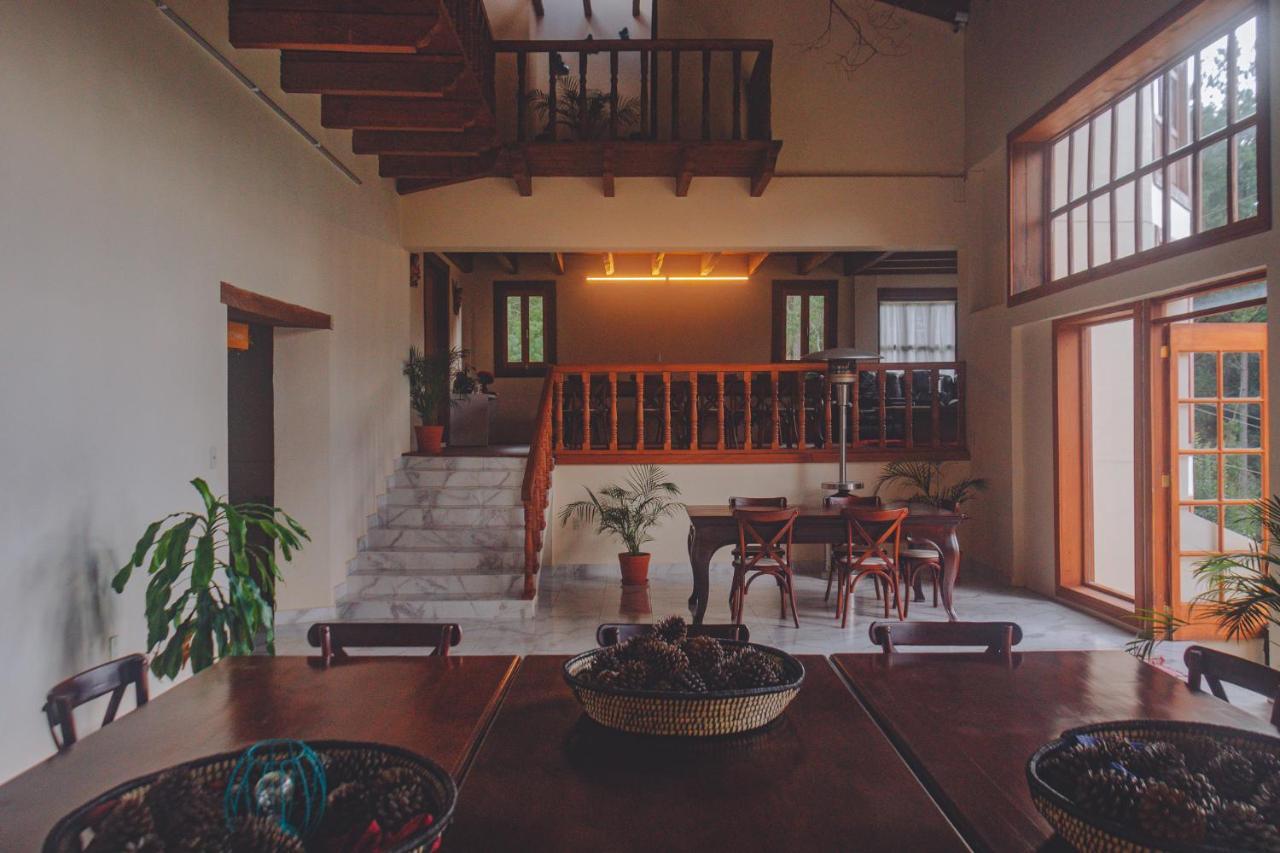 Cortijo La Casona & Bungalow Al Pie De La Montana Сан-Крістобаль-де-лас-Касас Екстер'єр фото