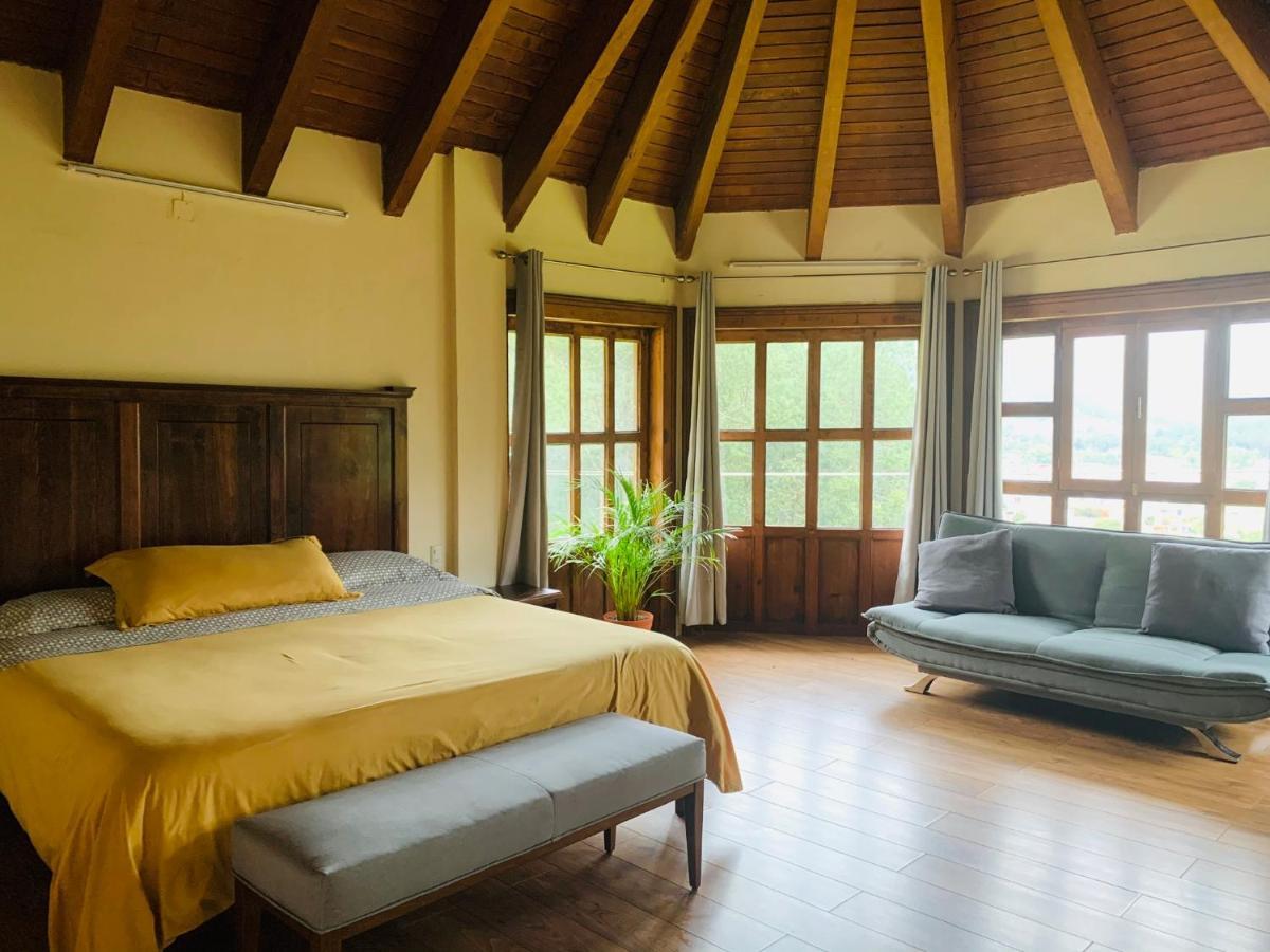 Cortijo La Casona & Bungalow Al Pie De La Montana Сан-Крістобаль-де-лас-Касас Екстер'єр фото