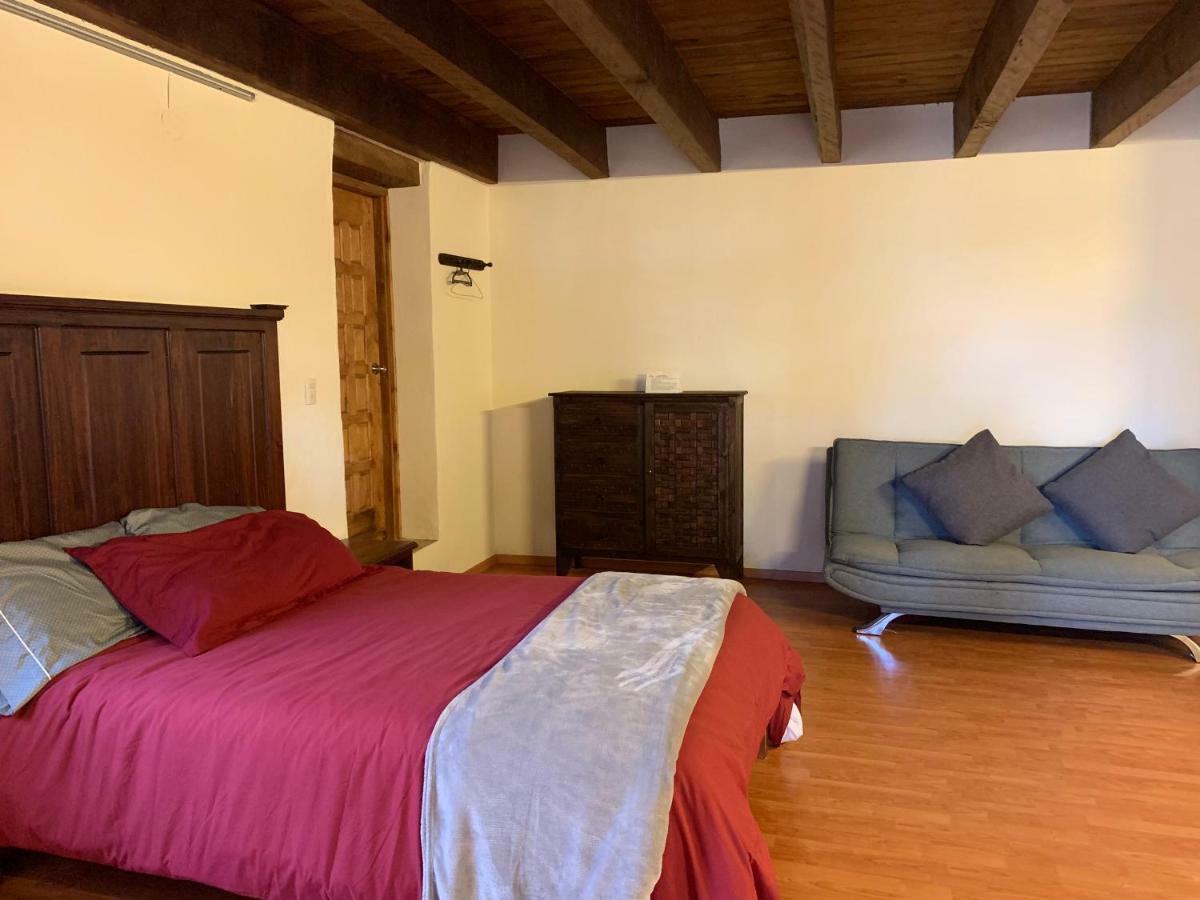 Cortijo La Casona & Bungalow Al Pie De La Montana Сан-Крістобаль-де-лас-Касас Екстер'єр фото