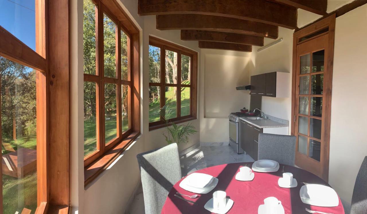 Cortijo La Casona & Bungalow Al Pie De La Montana Сан-Крістобаль-де-лас-Касас Екстер'єр фото